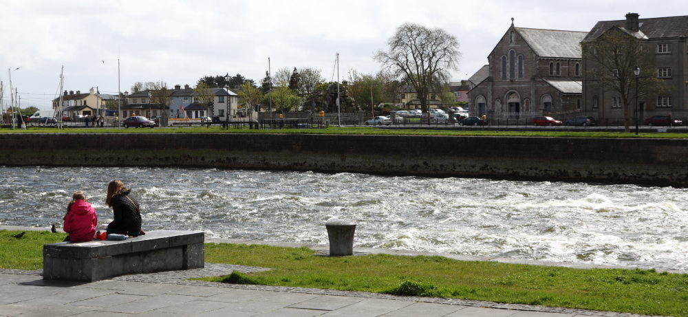 The Claddagh and the river, Galway