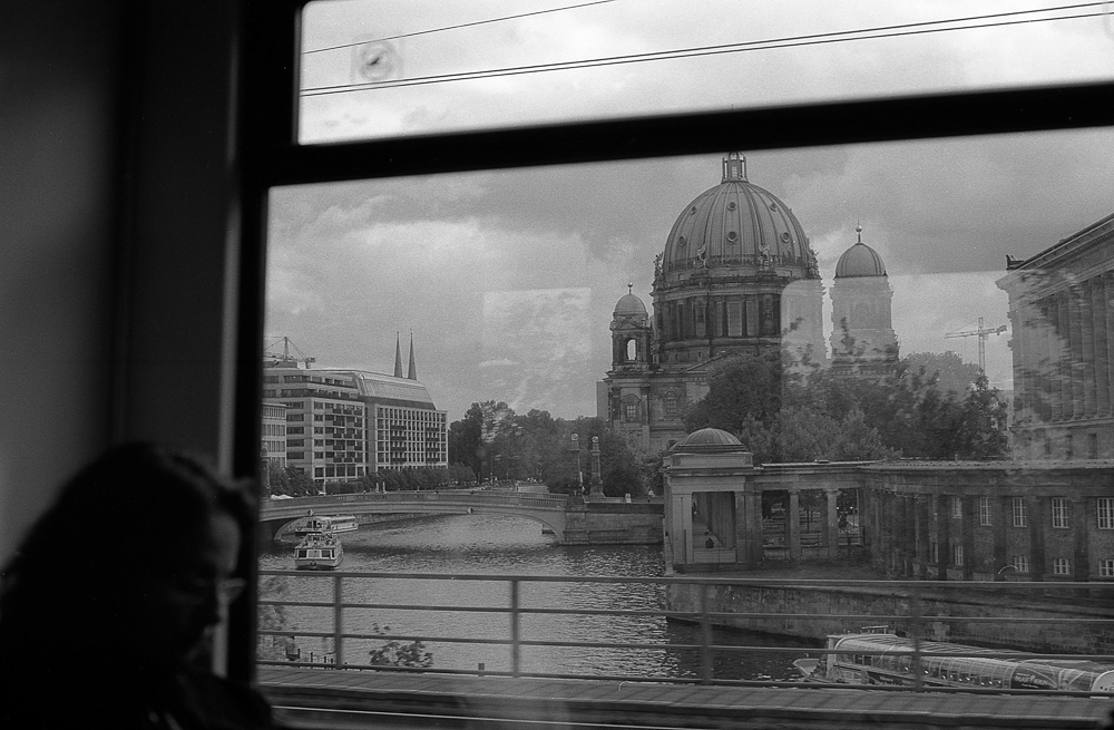 photos berlin film 35mm 120 photographer donal kelly
