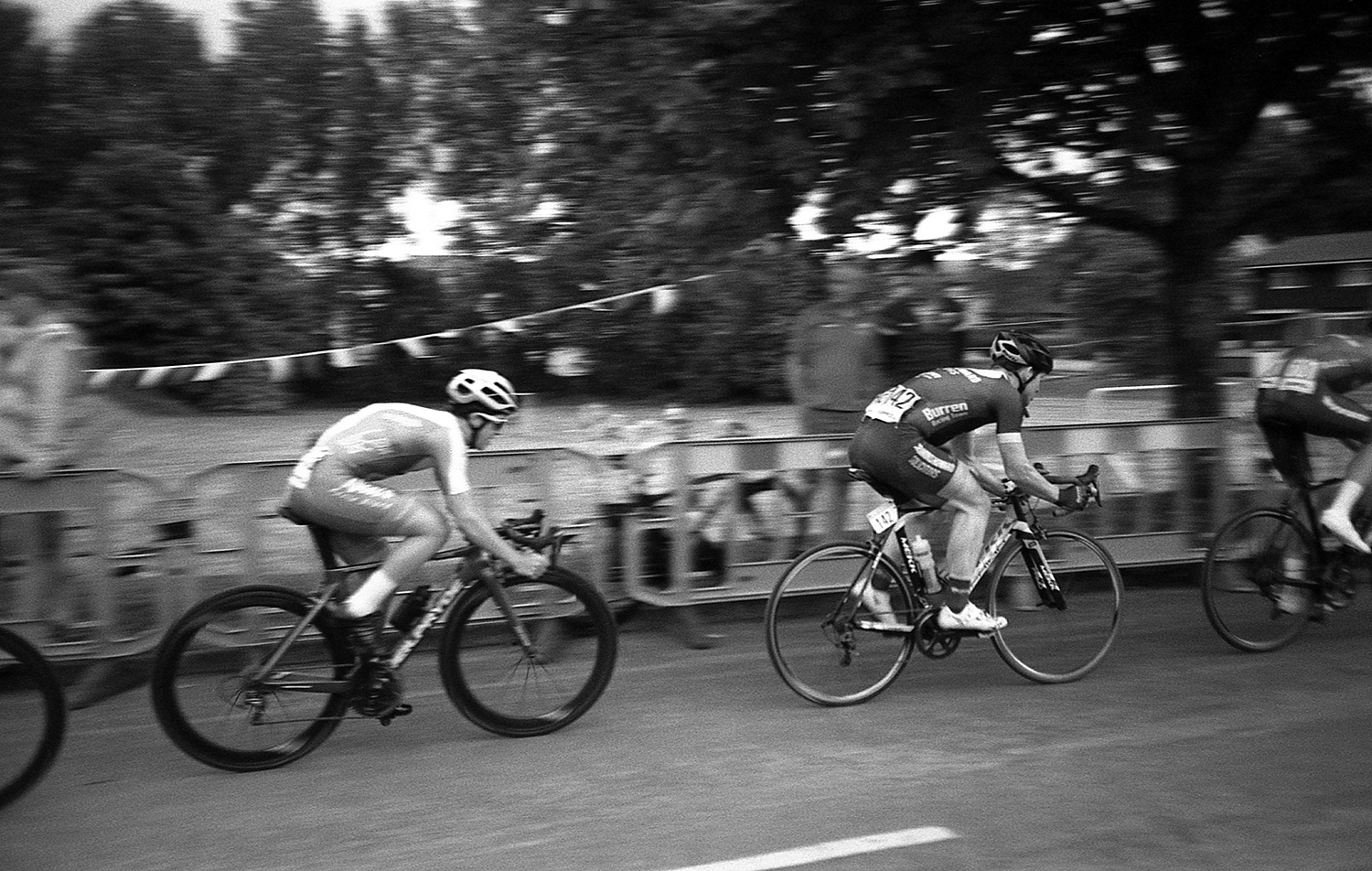 Galway Bay Cycling club, highfield park crit, film photography, donal kelly